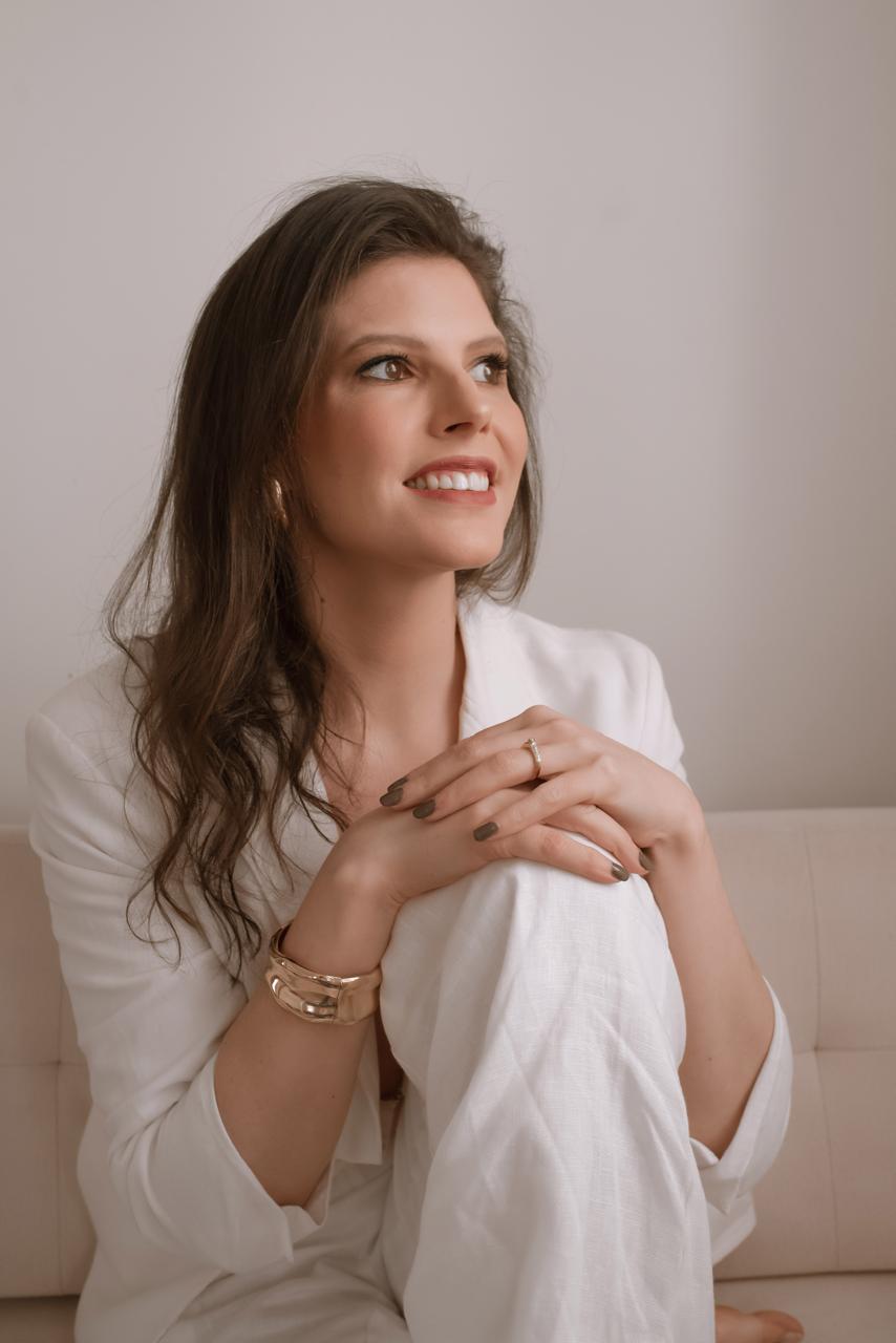 Dra. Aline DallAgnol